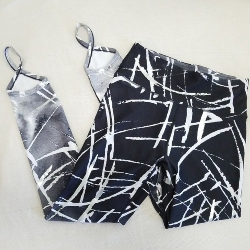 Fabletics Stirrup Leggings Define High Waisted‎ Yoga Pants Women's Medium